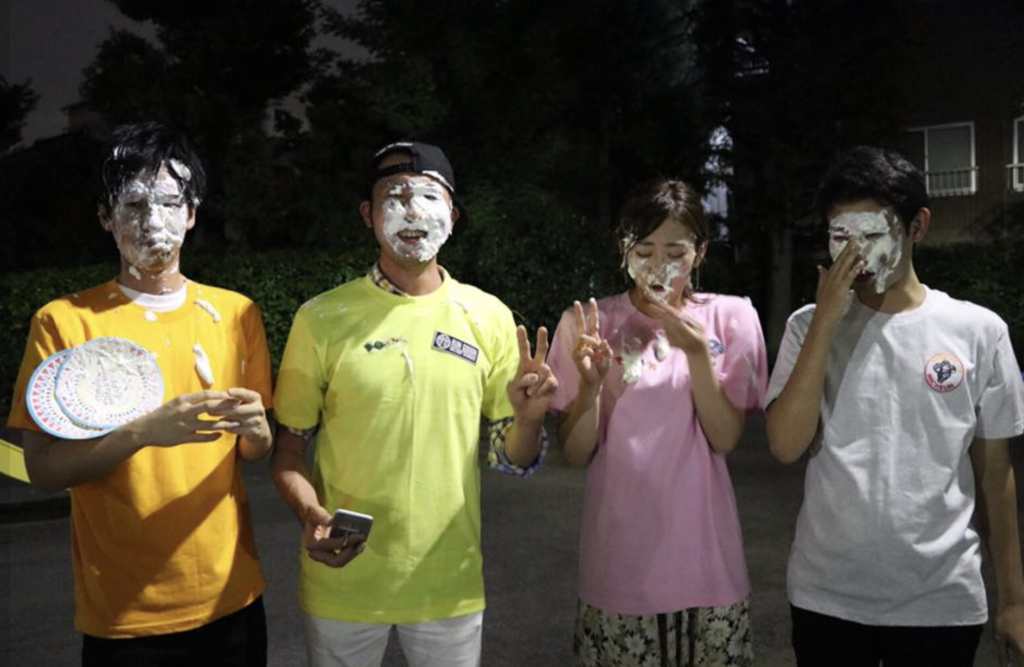 夜もパイ投げ